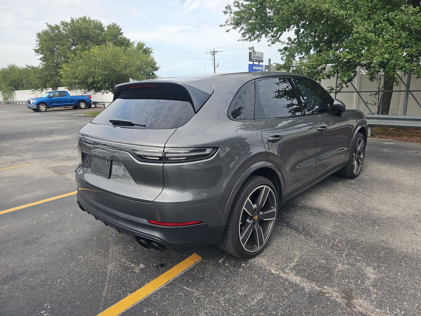2019 Porsche Cayenne S AWD