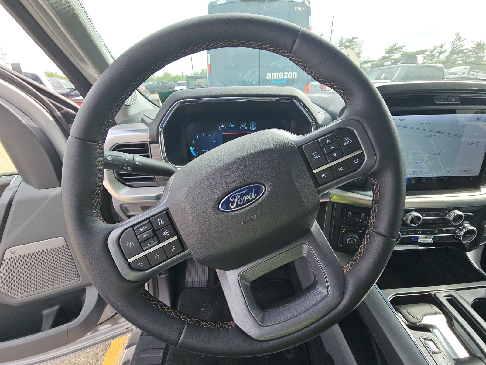 2025 Ford F-150 Lariat AWD