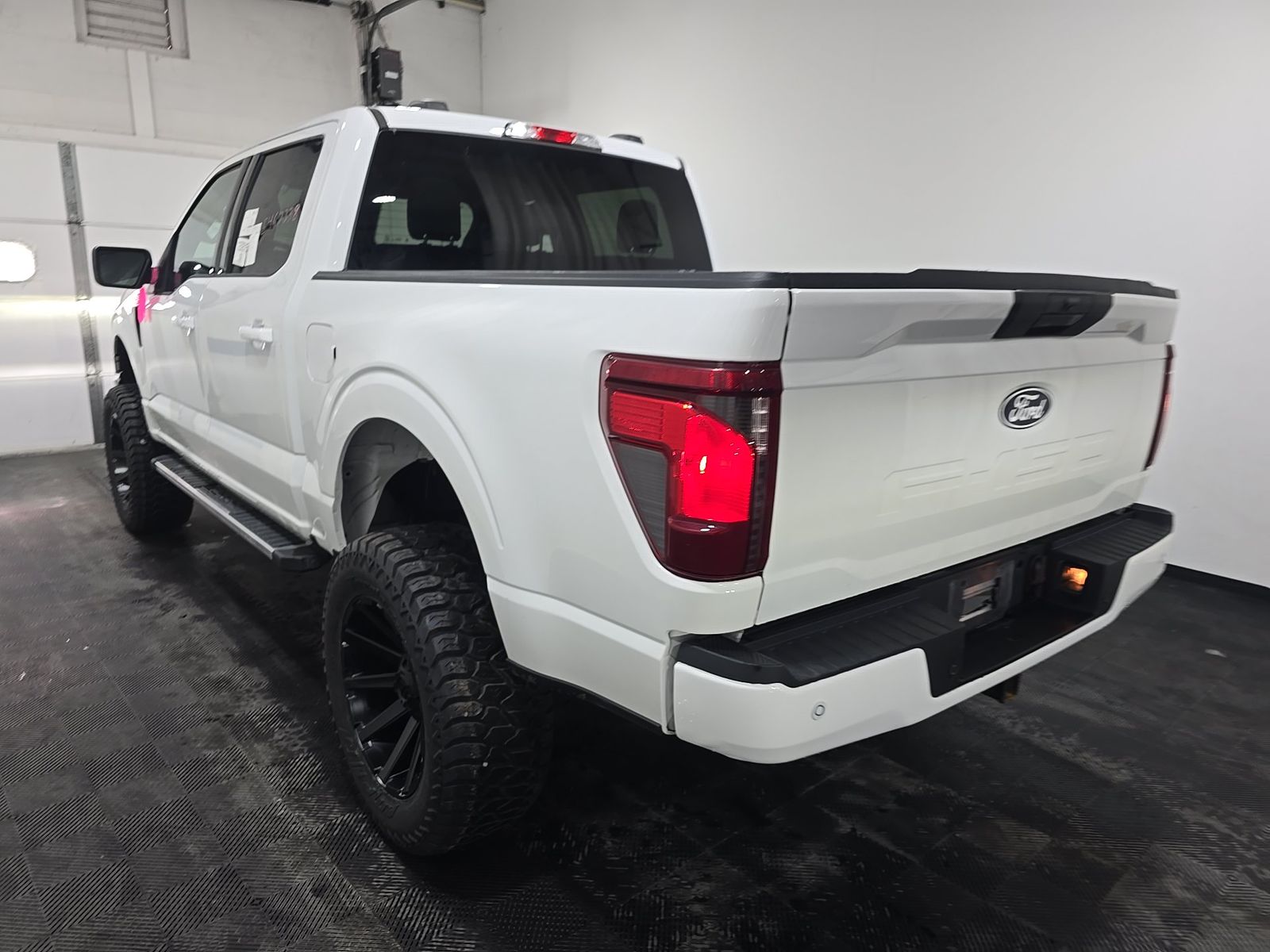 2025 Ford F-150 XLT AWD