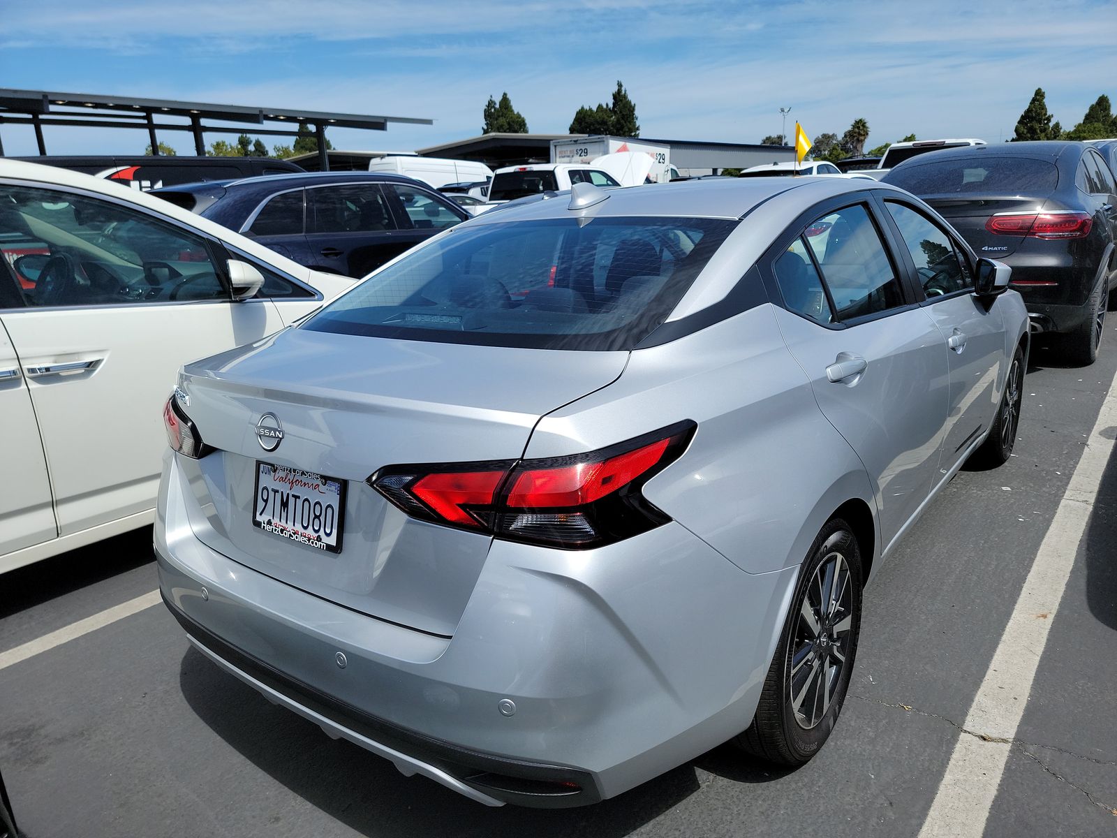 NISSAN VERSA - 5