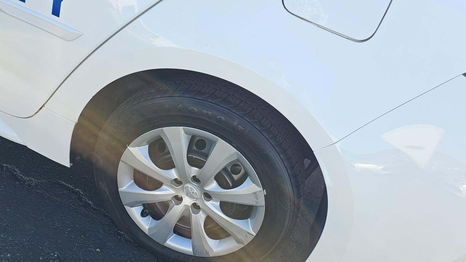 2023 Toyota Corolla LE FWD