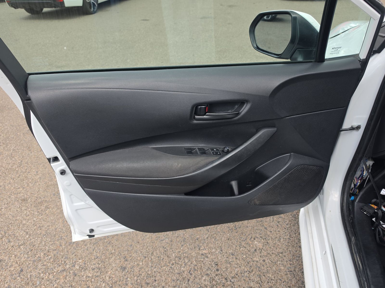 2023 Toyota Corolla LE FWD