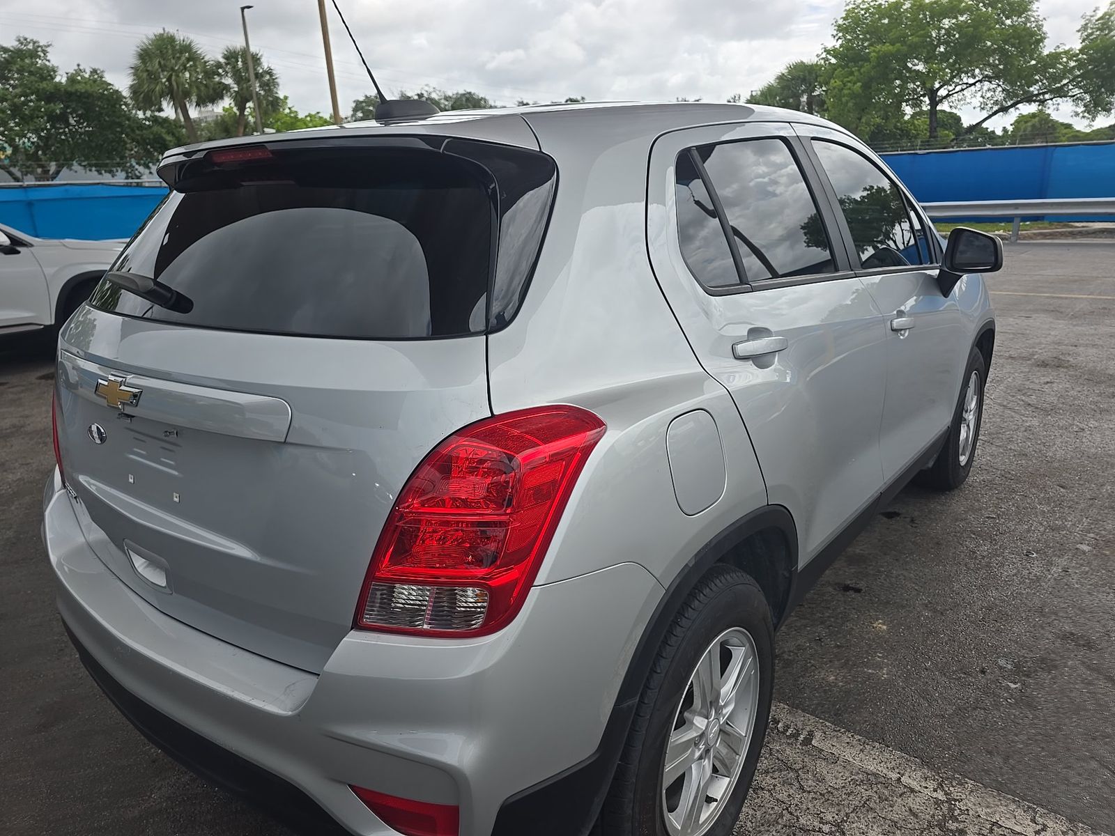 CHEVROLET TRAX - 5