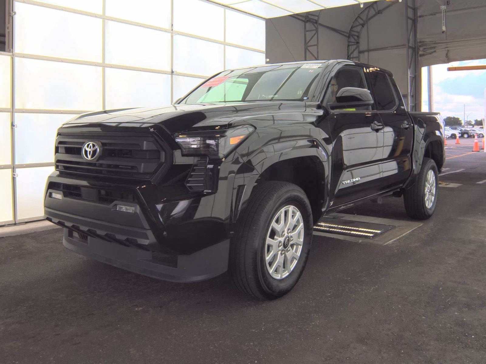 2025 Toyota Tacoma SR5 RWD