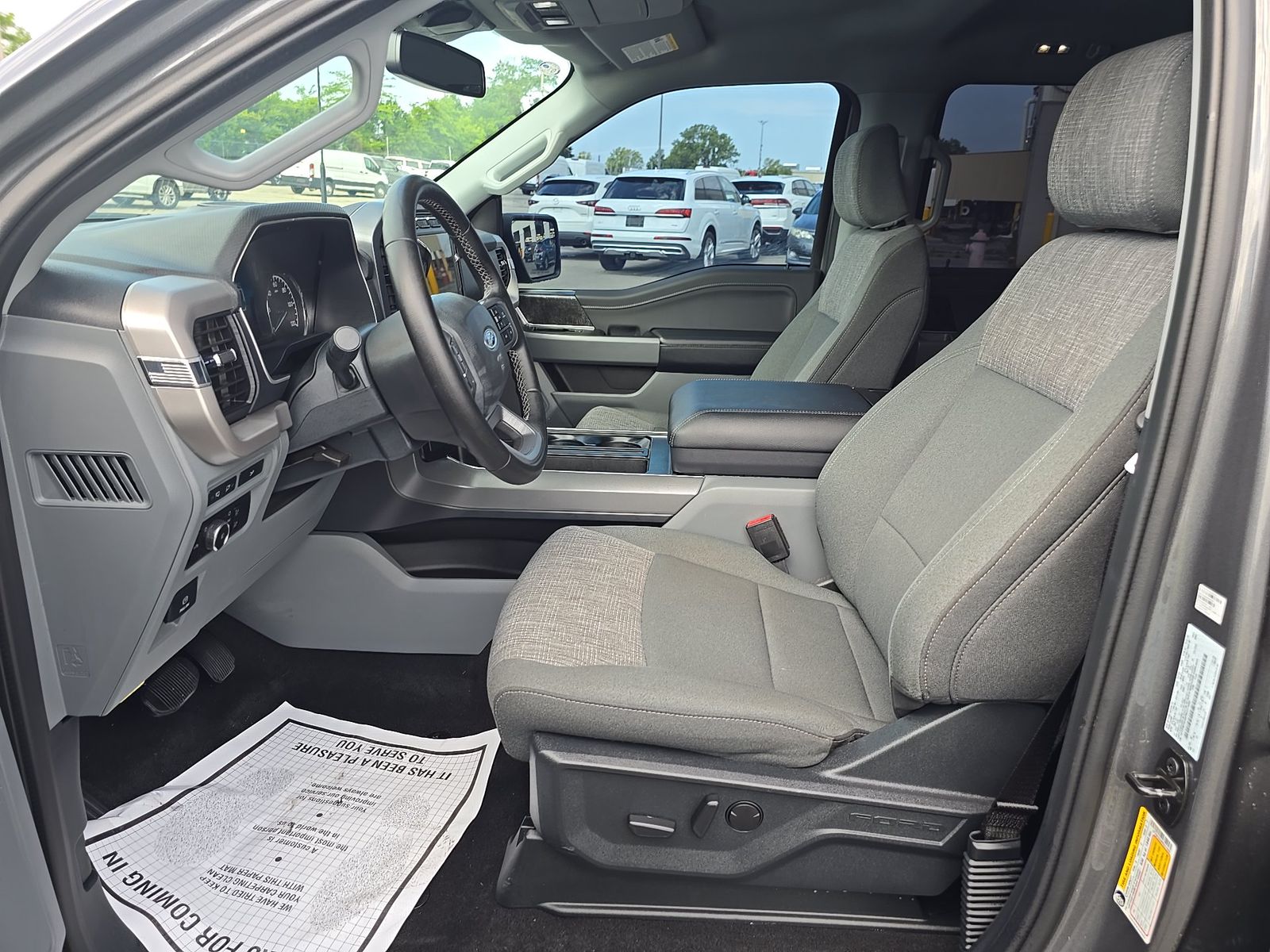 FORD F-150 - 8