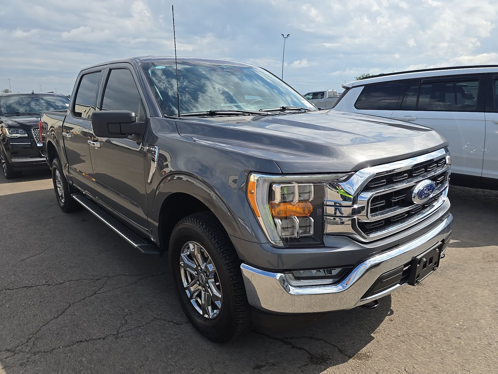 FORD F-150 - 4