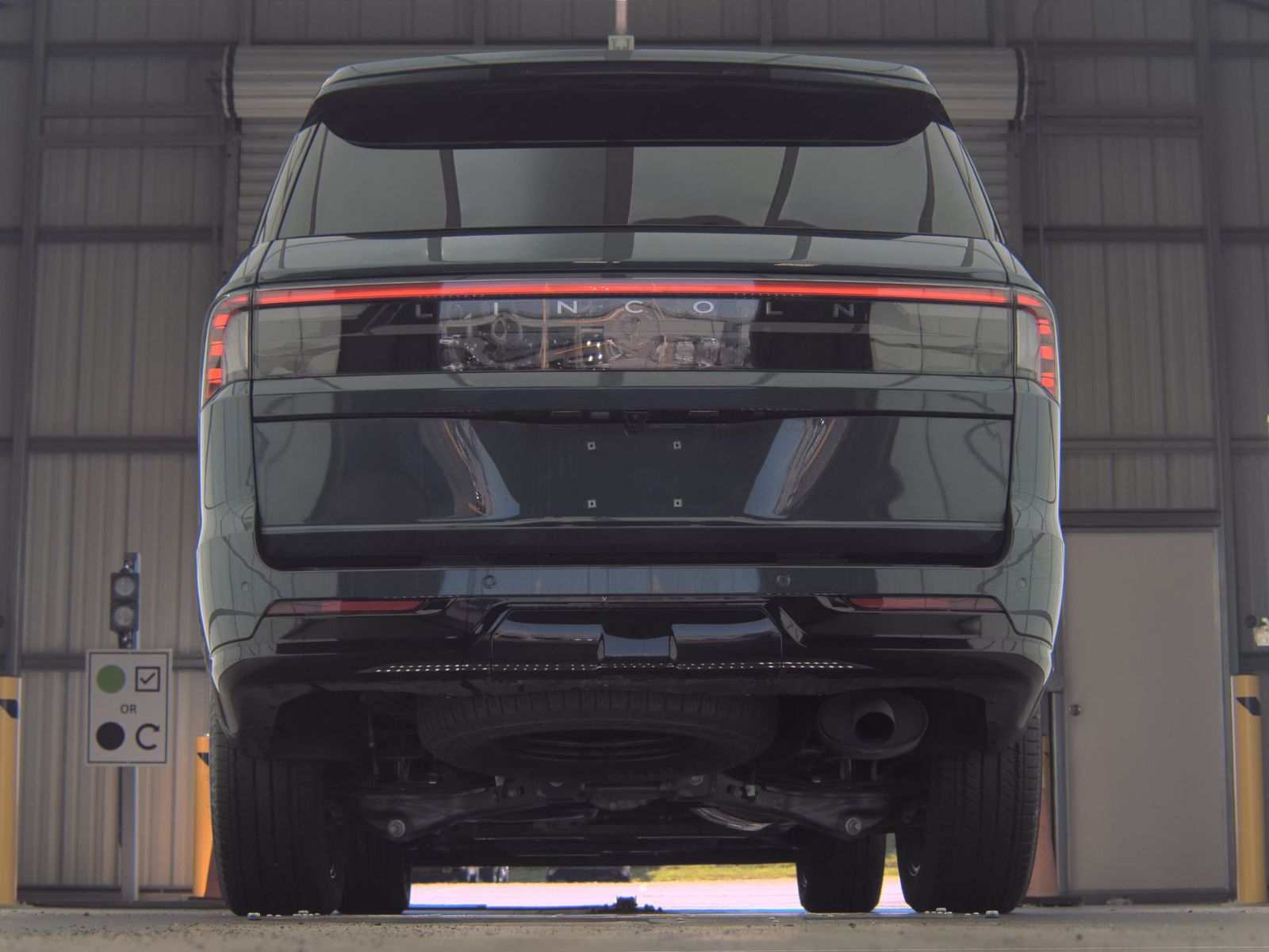 2026 Lincoln Navigator Premiere AWD