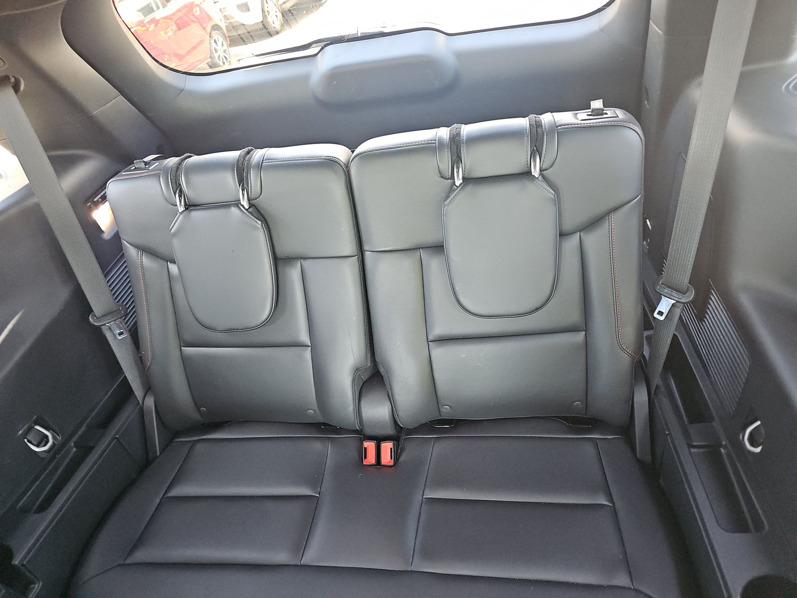 2025 Ford Explorer ST-Line AWD