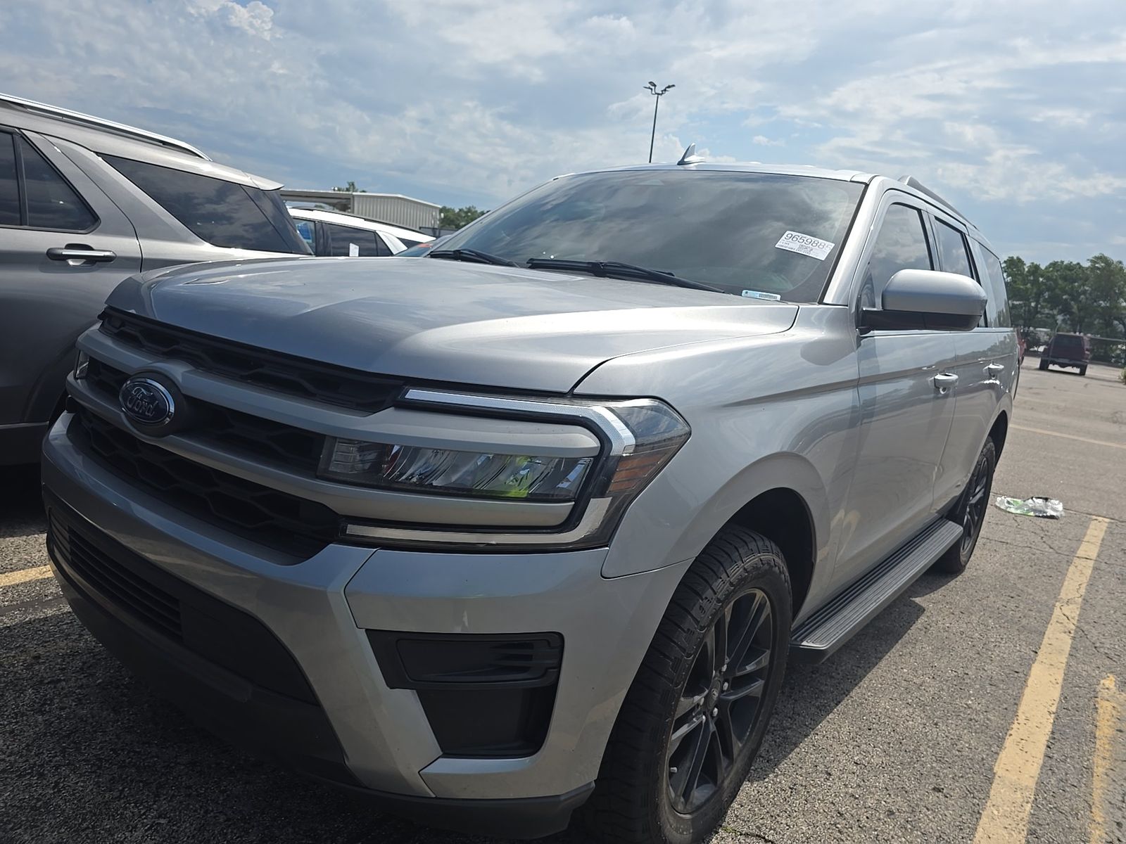 FORD EXPEDITION - 1
