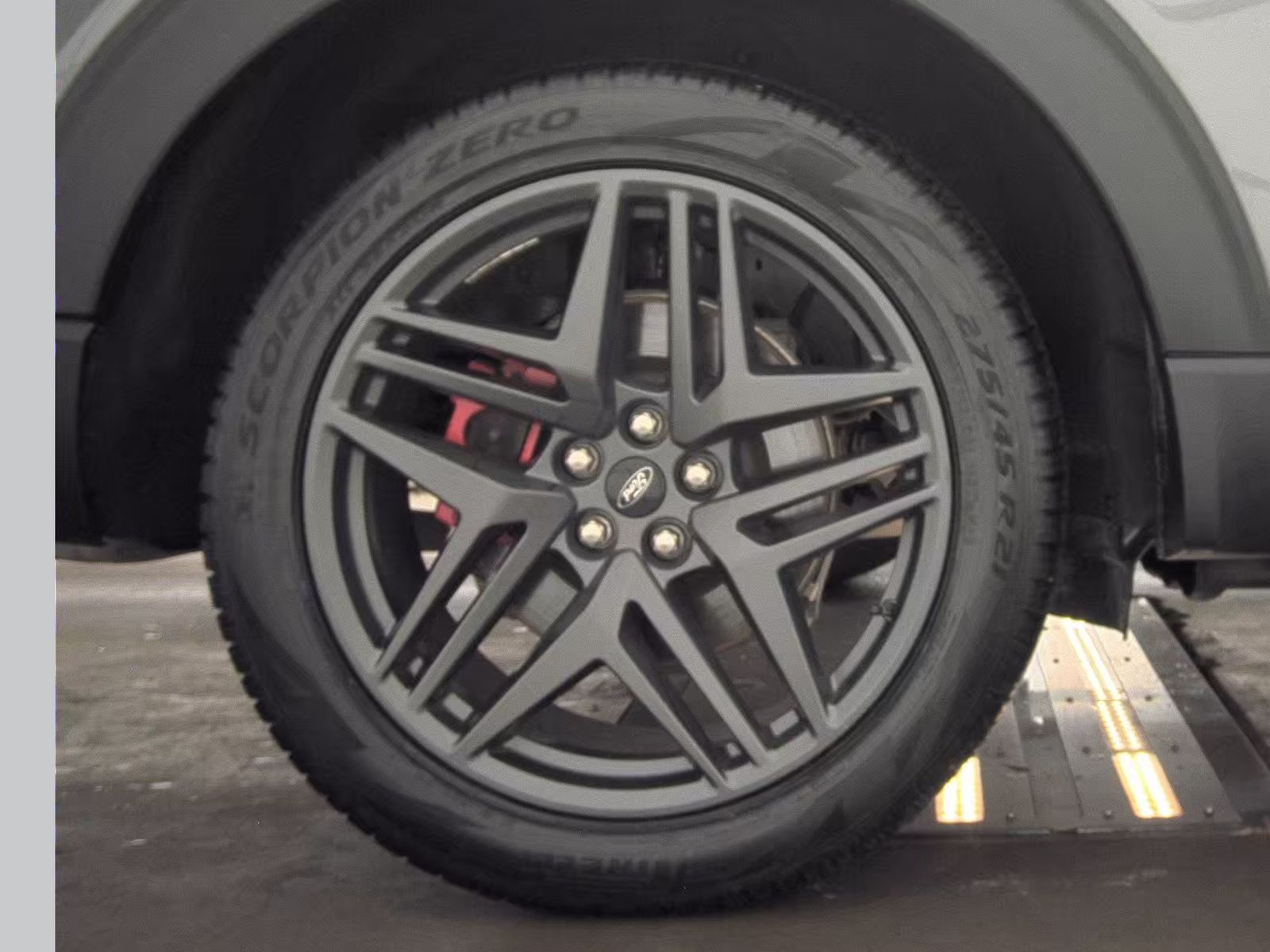 2025 Ford Explorer ST-Line AWD