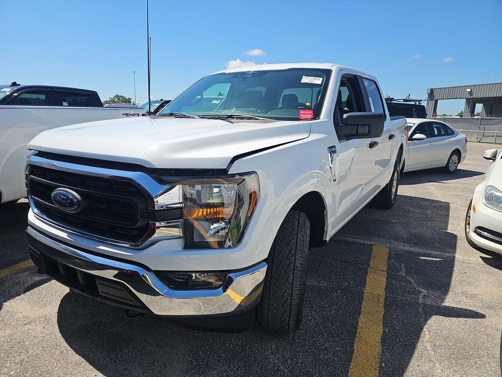 2023 Ford F-150 XLT AWD