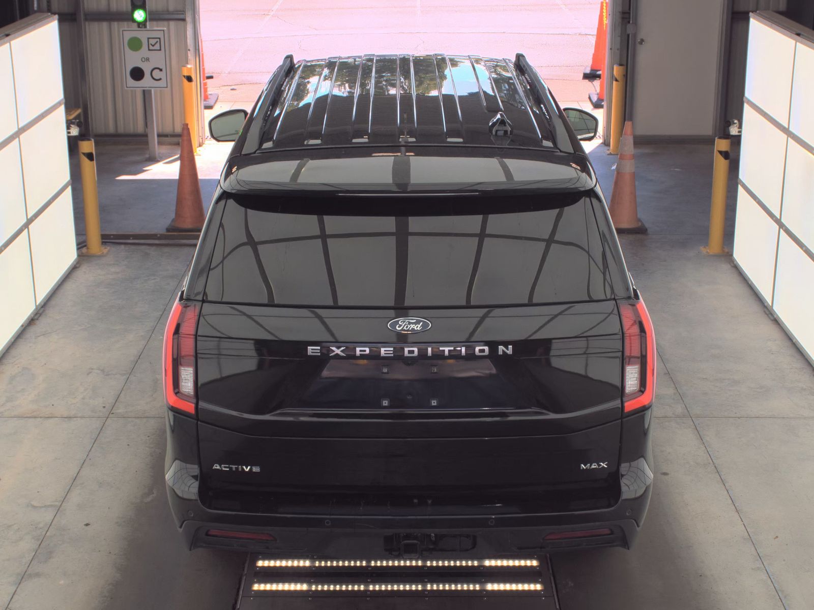 FORD EXPEDITION MAX - 7