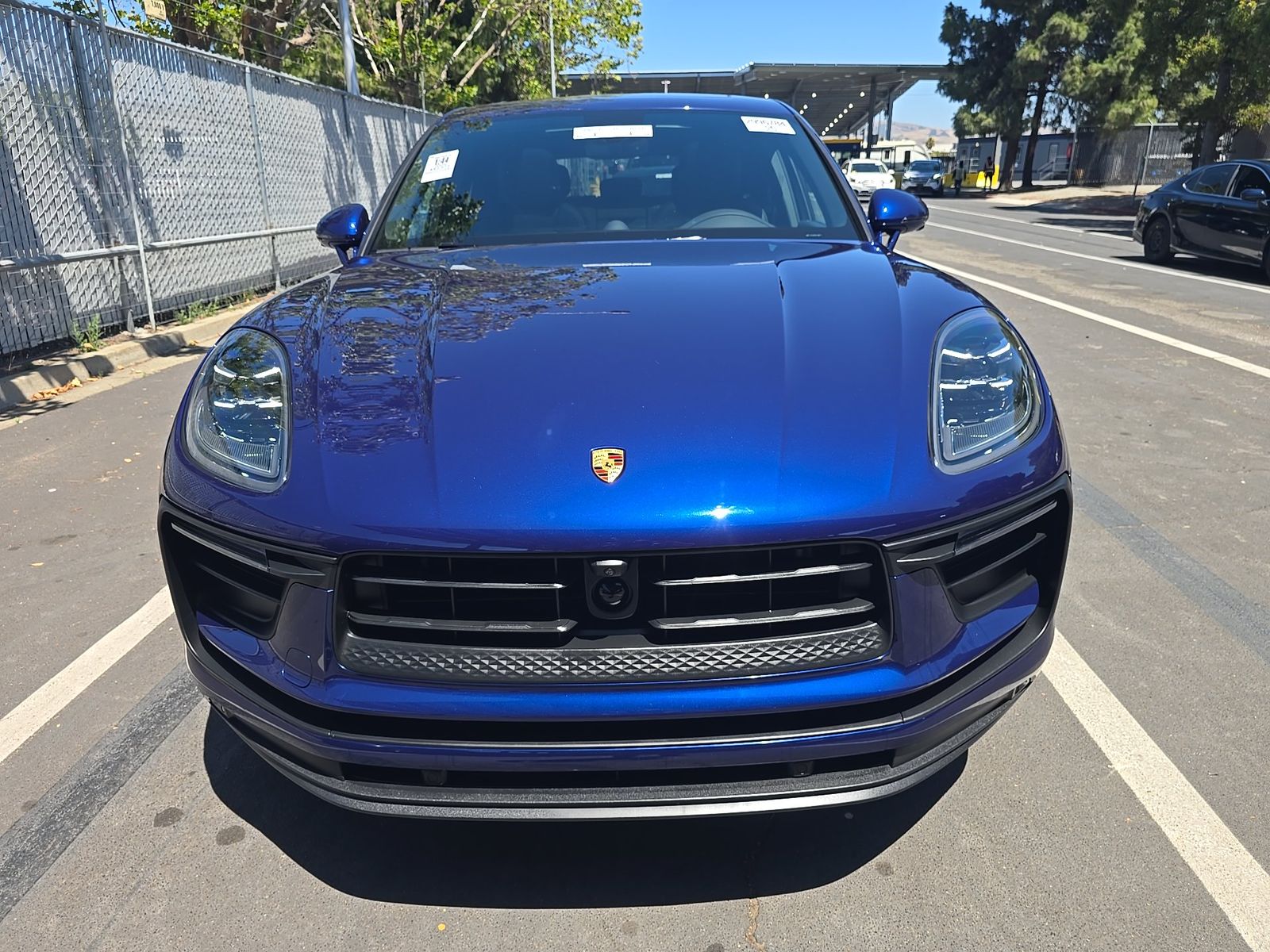 2025 Porsche Macan Base AWD