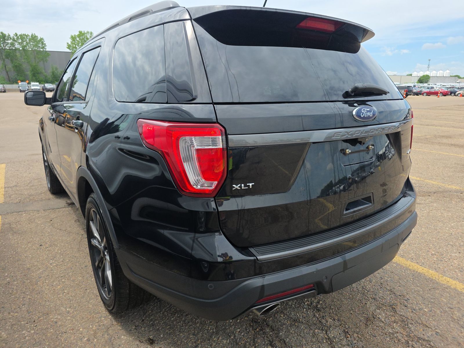 FORD EXPLORER - 7