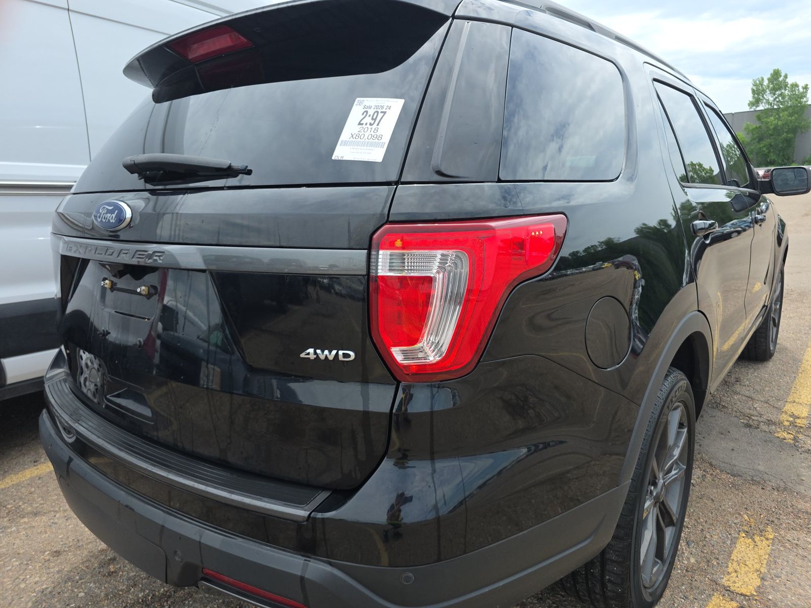 FORD EXPLORER - 5