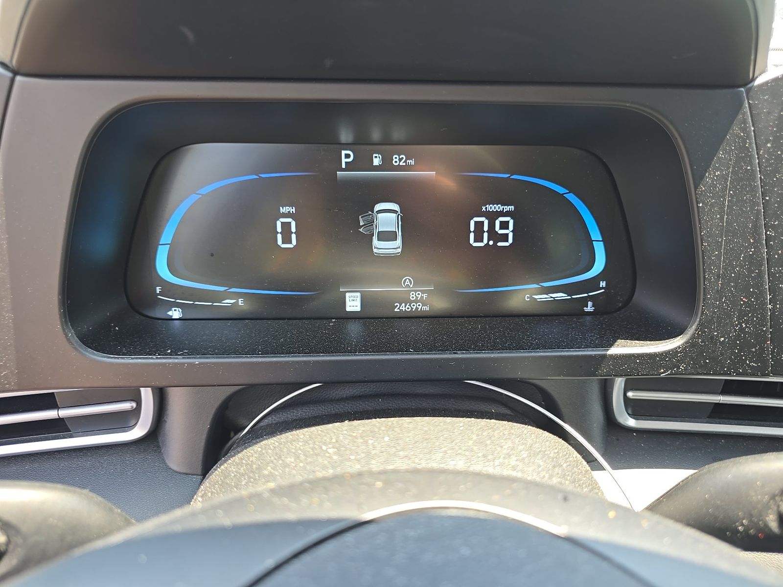 2025 Hyundai Elantra SE FWD