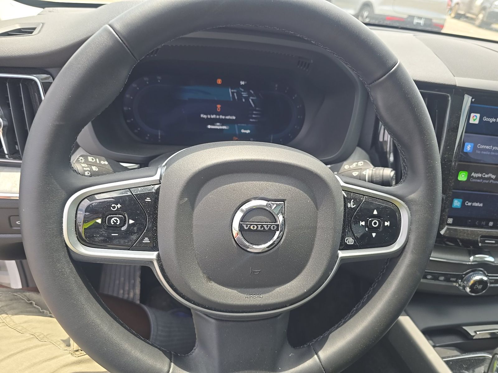 2025 Volvo XC60 B5 Plus AWD