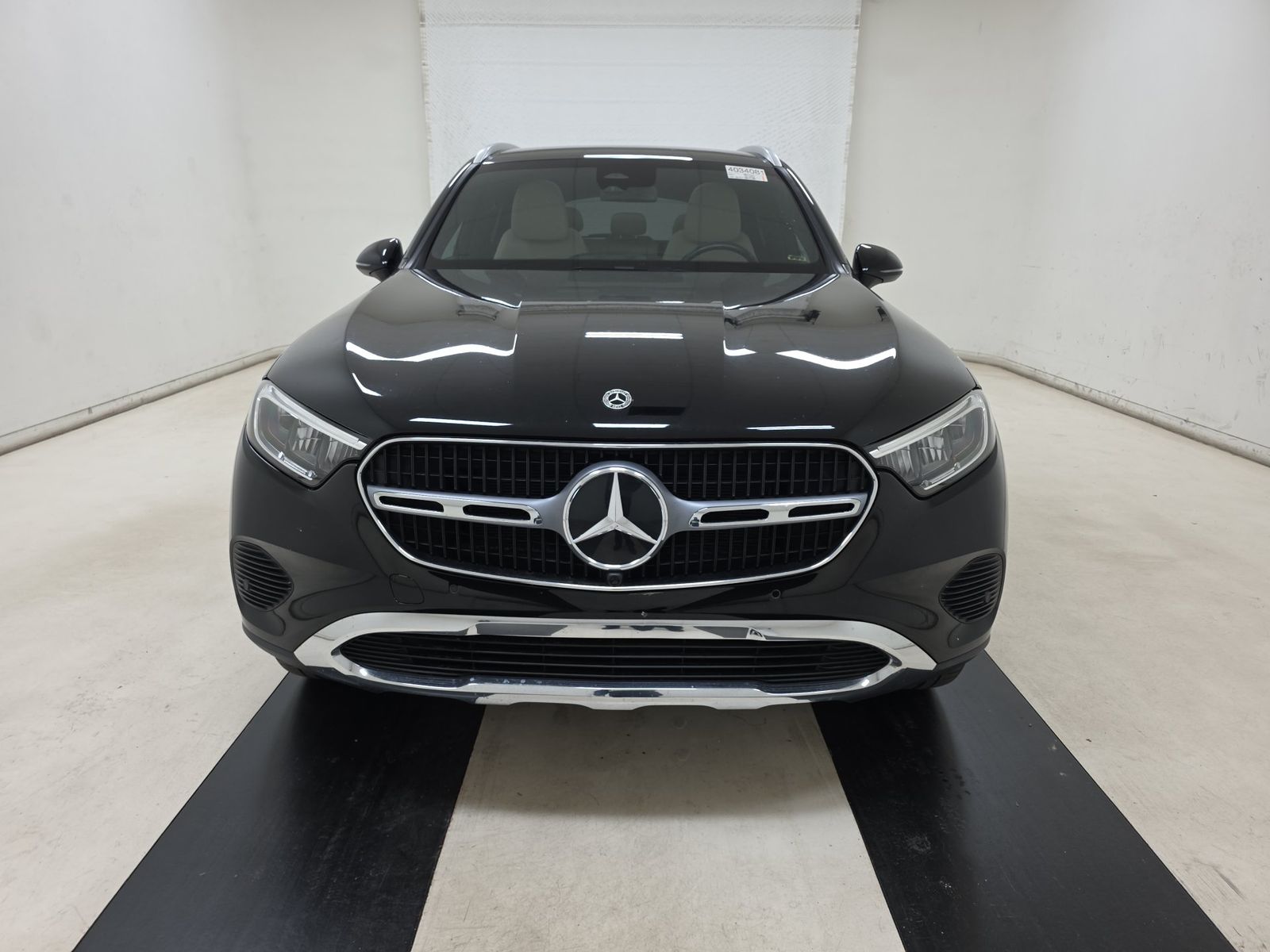 2023 Mercedes-Benz GLC GLC 300 RWD