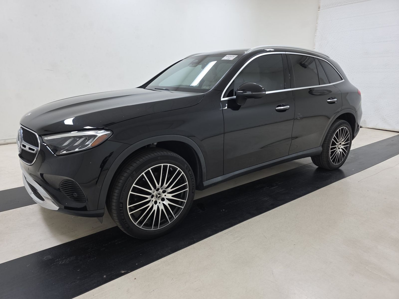 2023 Mercedes-Benz GLC GLC 300 RWD