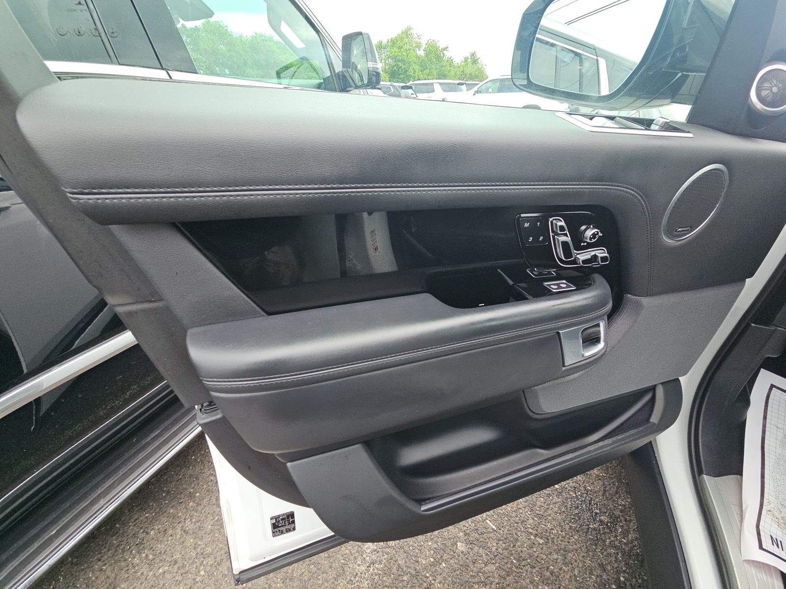 LAND ROVER RANGE ROVER - 10