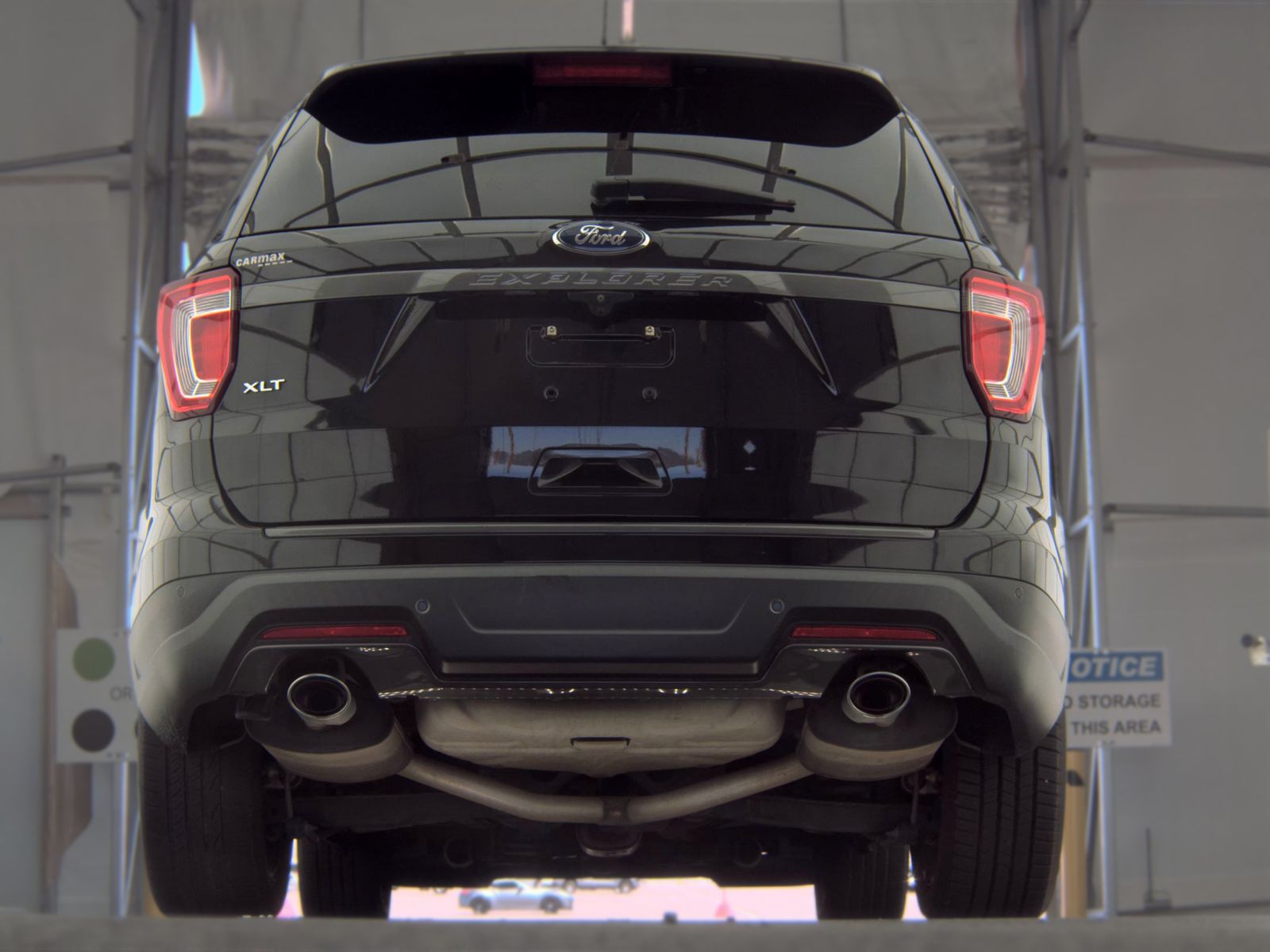 FORD EXPLORER - 8