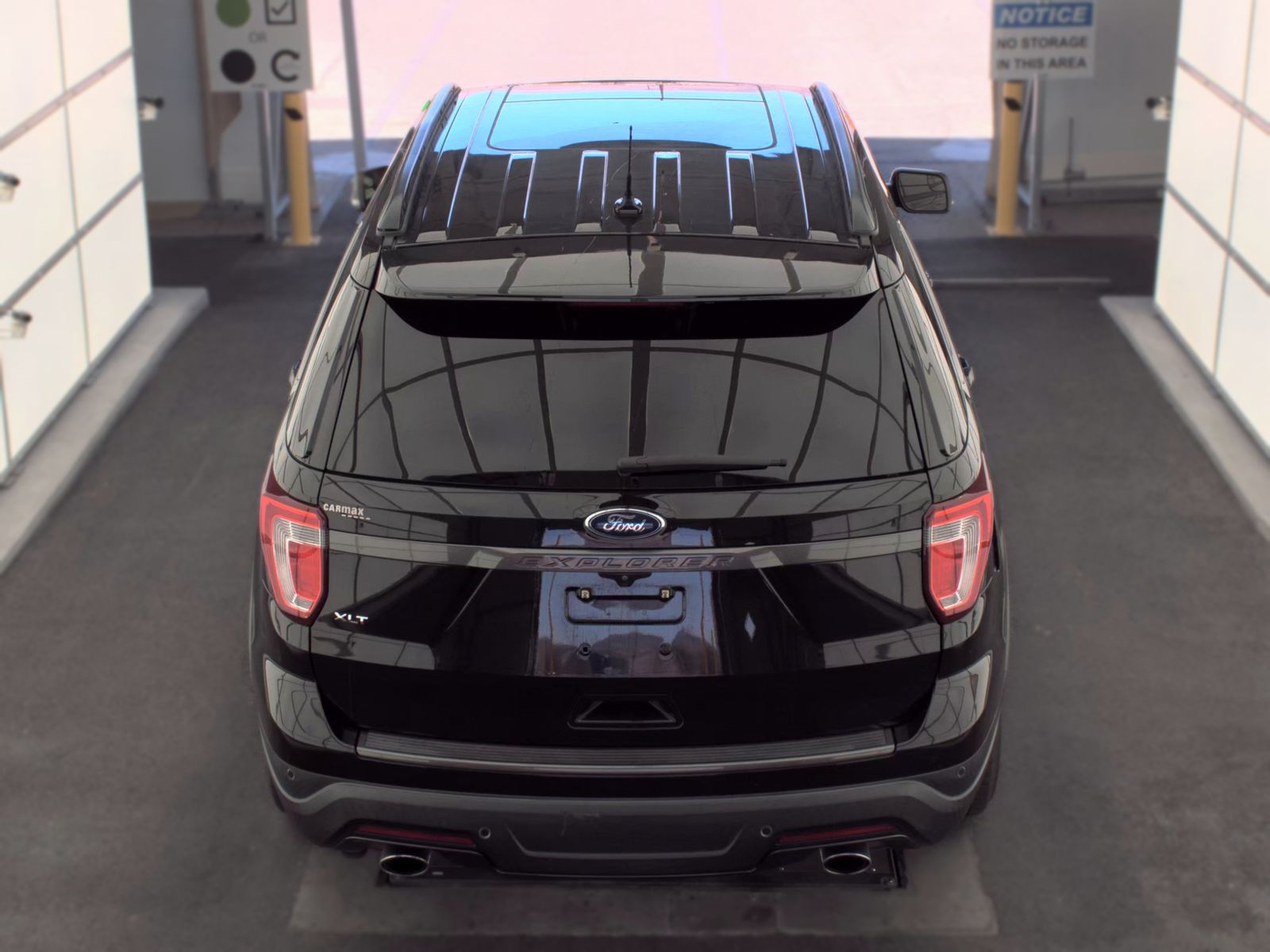 FORD EXPLORER - 7