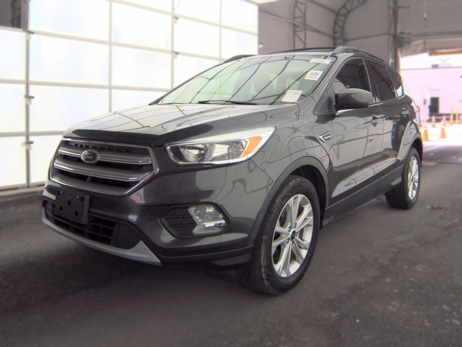 FORD ESCAPE - 1