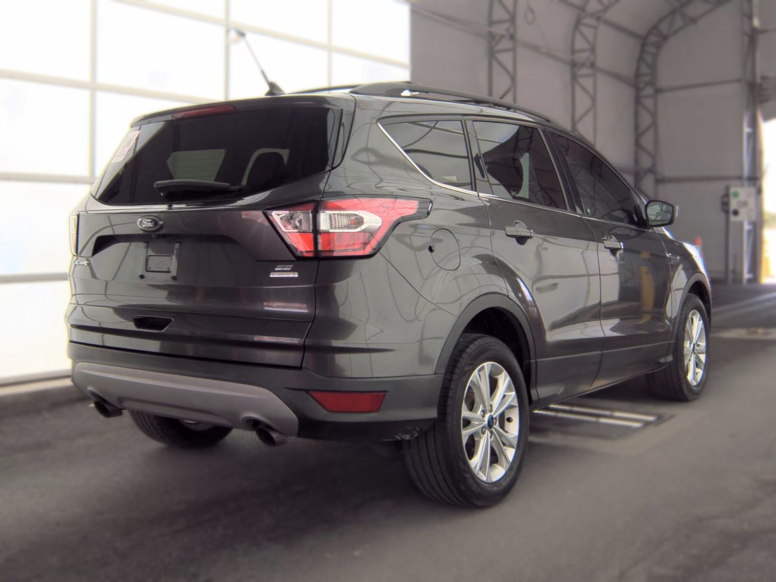 FORD ESCAPE - 6
