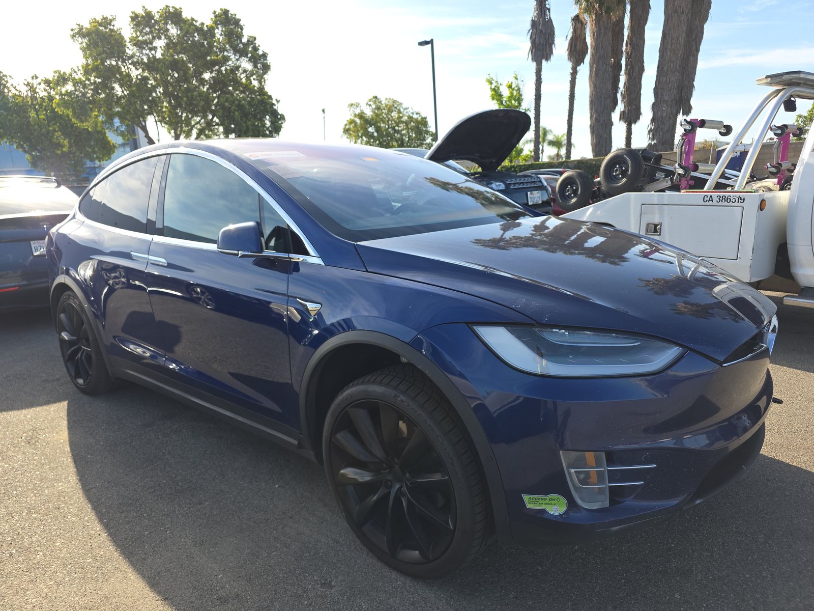 TESLA MODEL X - 4