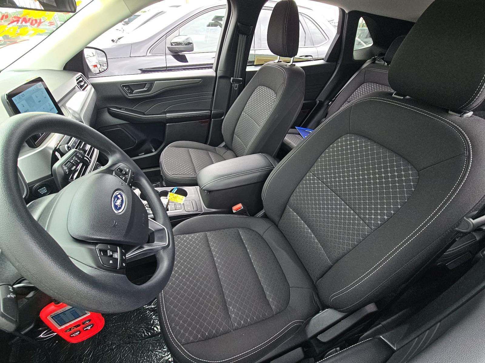 FORD ESCAPE - 5