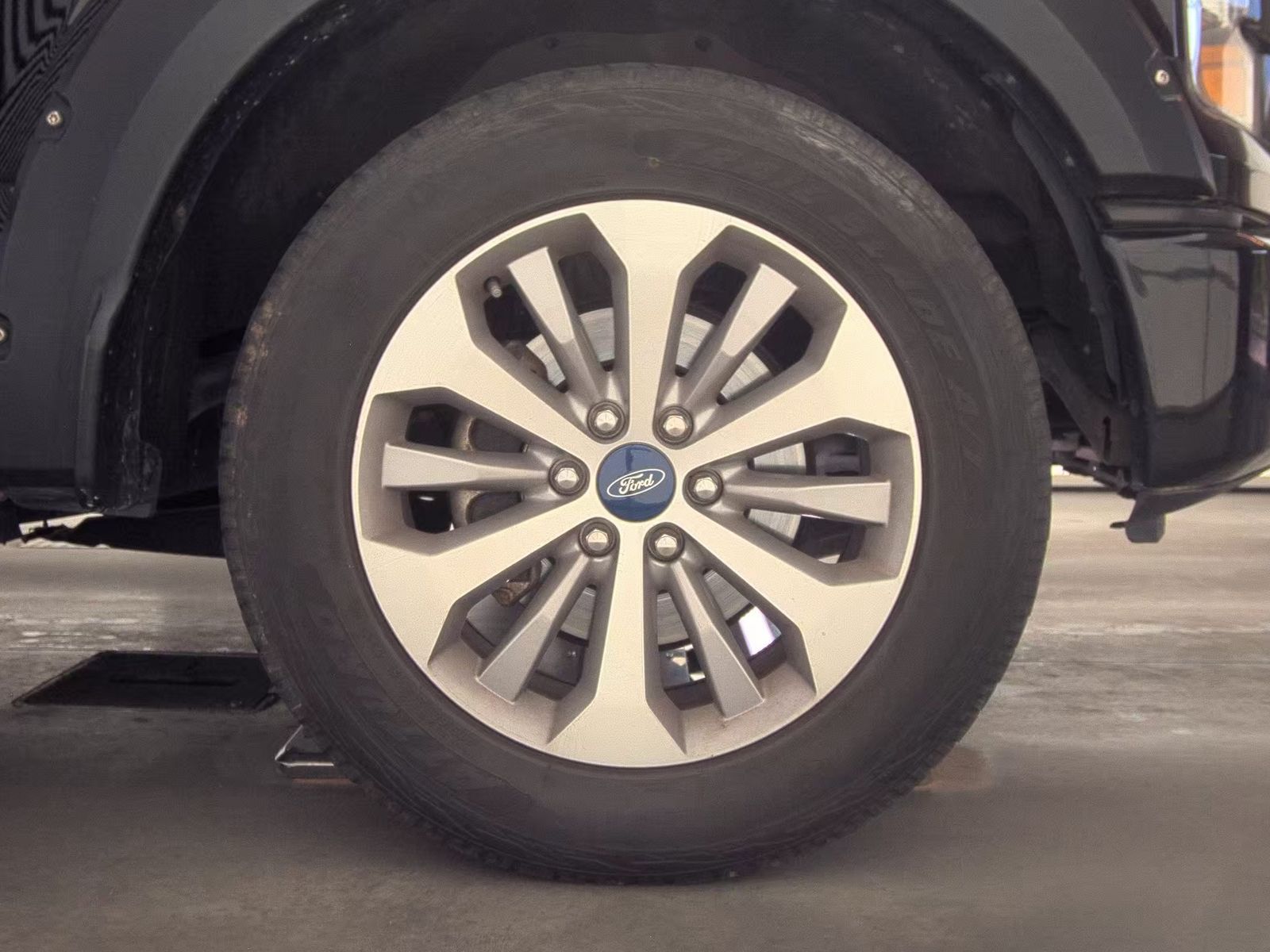 2017 Ford F-150 XL RWD