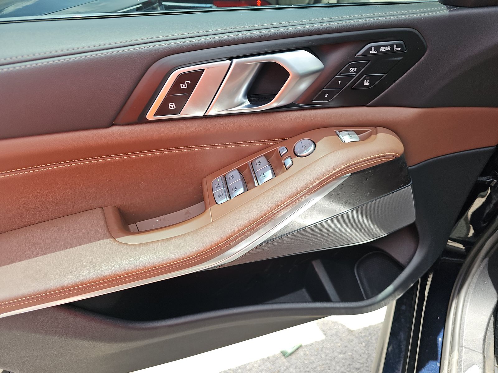 2023 BMW X7 xDrive40i AWD