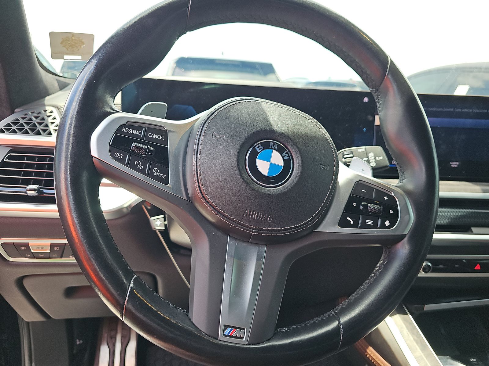2023 BMW X7 xDrive40i AWD