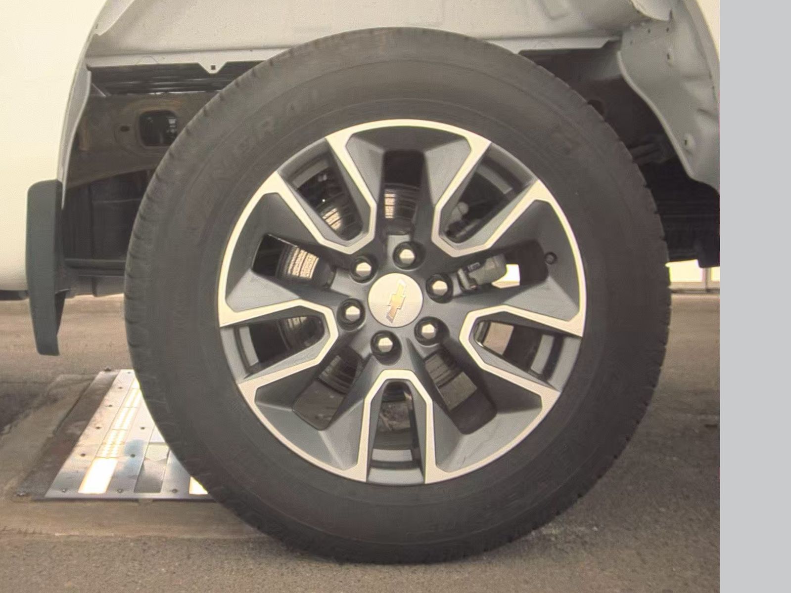2024 Chevrolet Silverado 1500 LT AWD