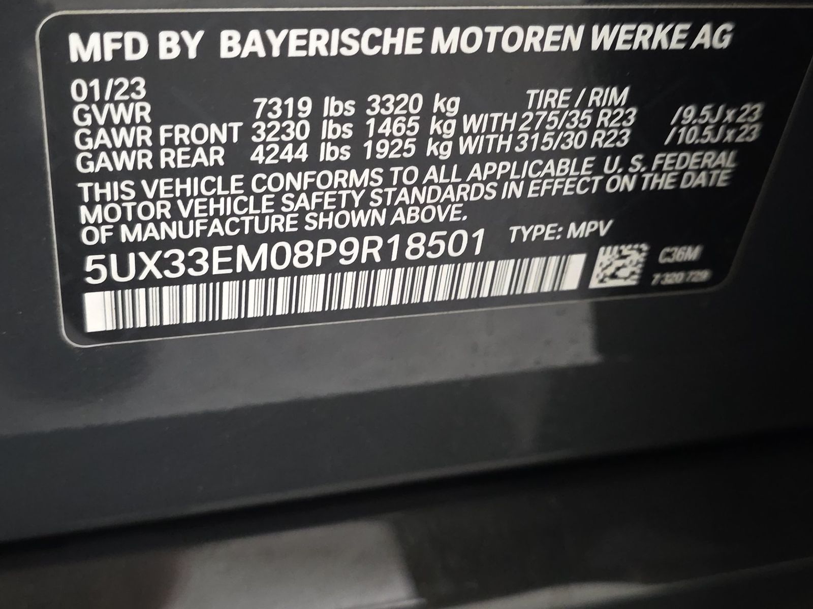 2023 BMW X7 M60i AWD