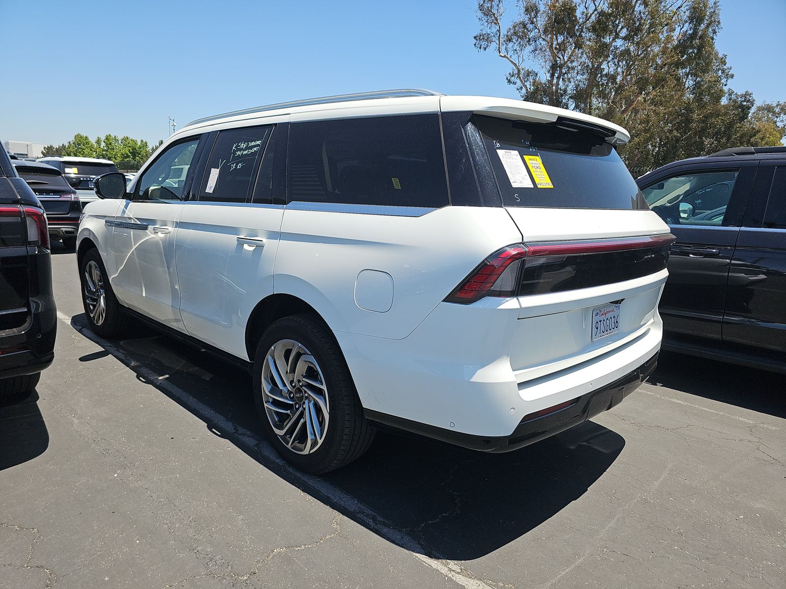 2025 Lincoln Navigator Reserve AWD