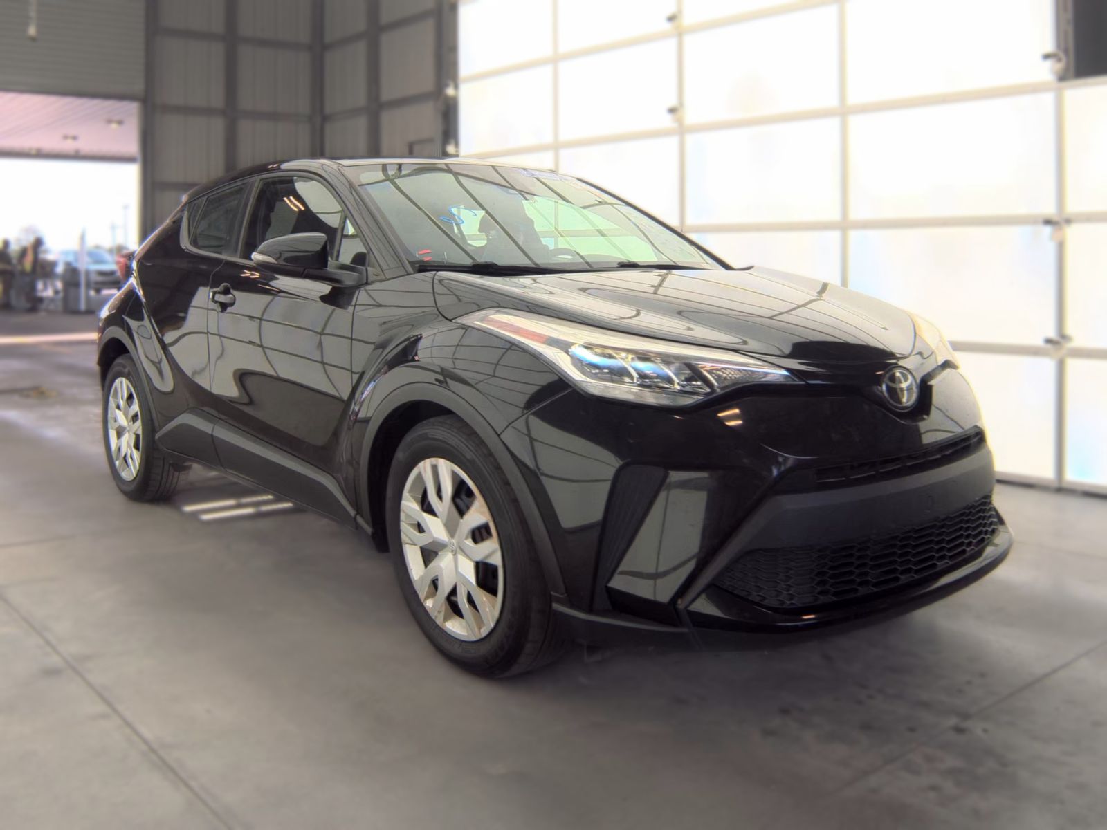 2021 Toyota C-HR LE FWD