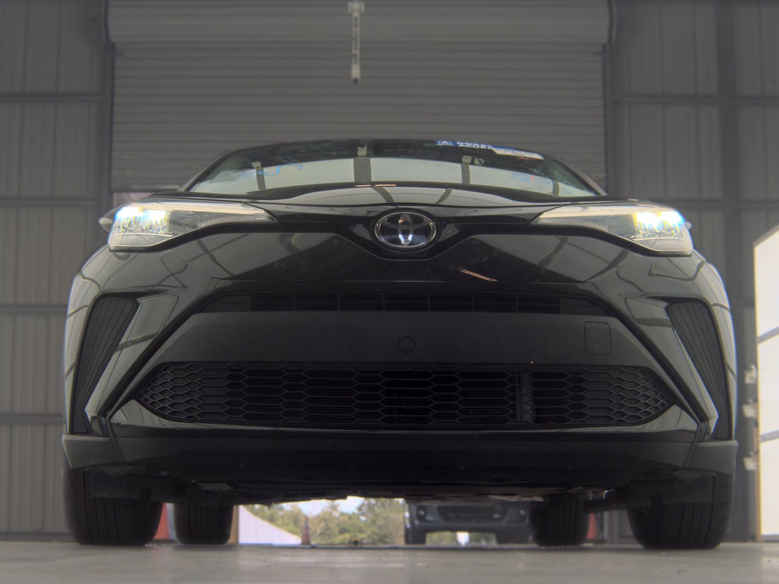2021 Toyota C-HR LE FWD