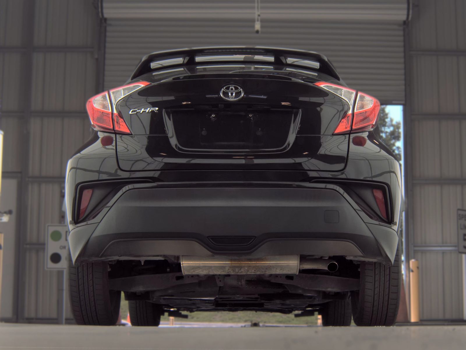 2021 Toyota C-HR LE FWD
