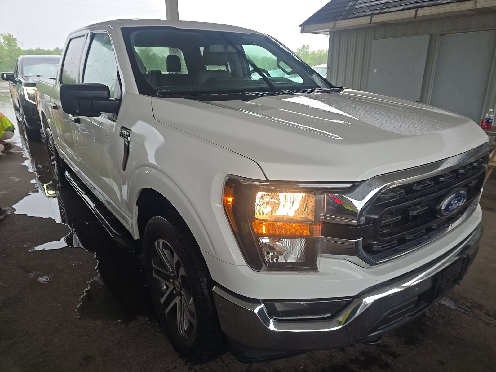 2023 Ford F-150 XLT AWD