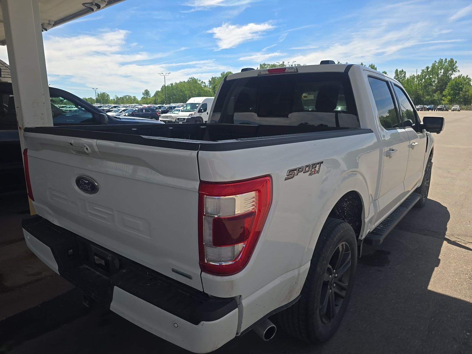 2023 Ford F-150 Lariat AWD