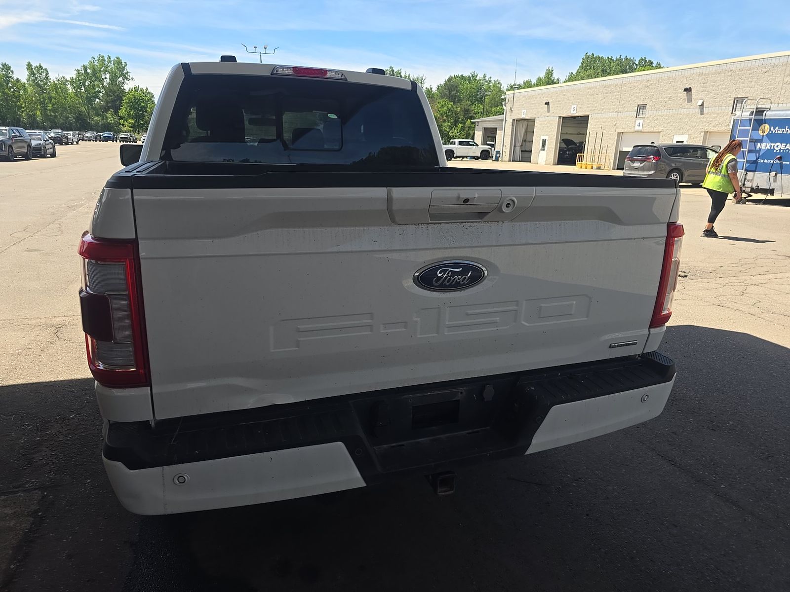 2023 Ford F-150 Lariat AWD