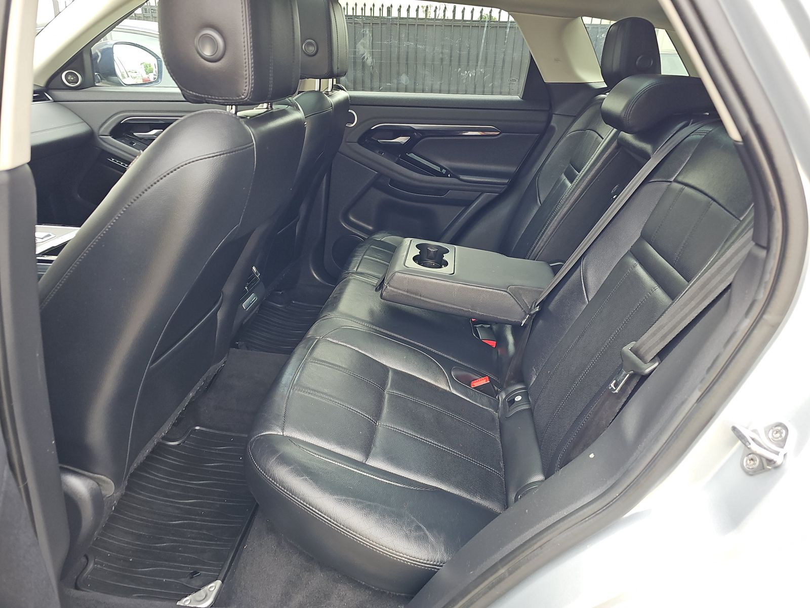 2020 Land Rover Range Rover Evoque SE AWD