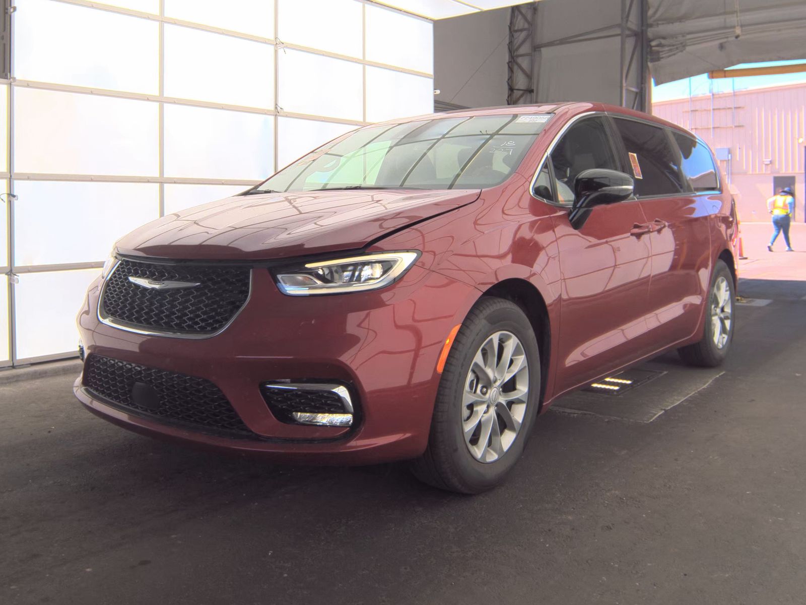 2026 Chrysler Pacifica Limited FWD