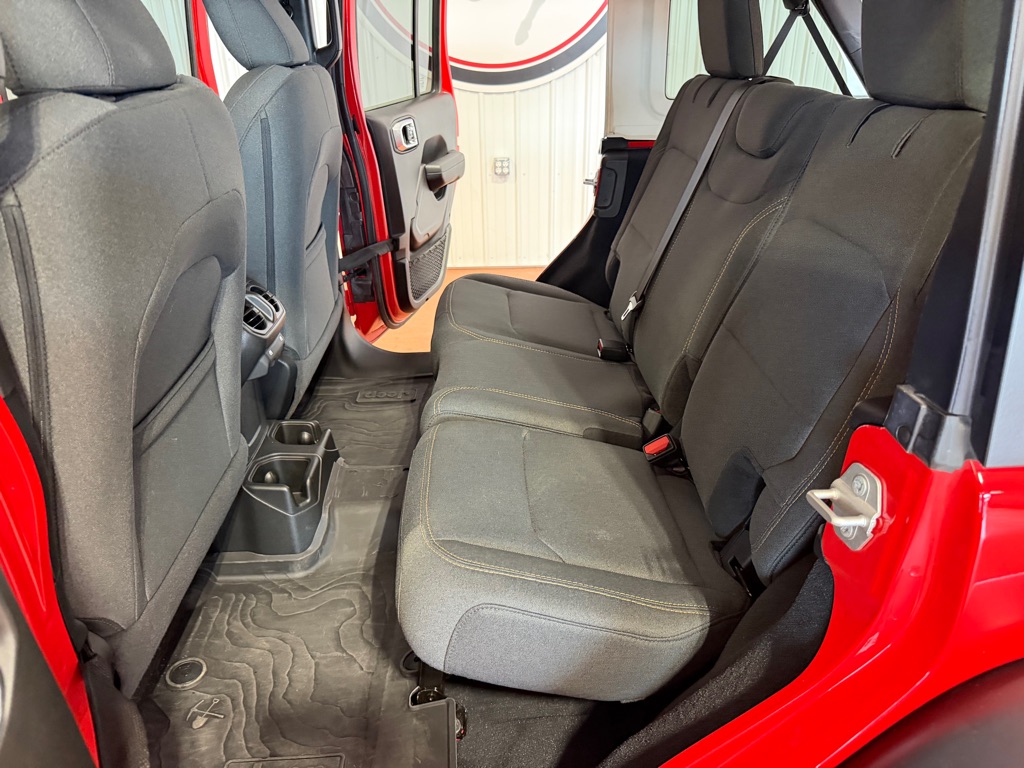 2024 Jeep Wrangler Willys AWD