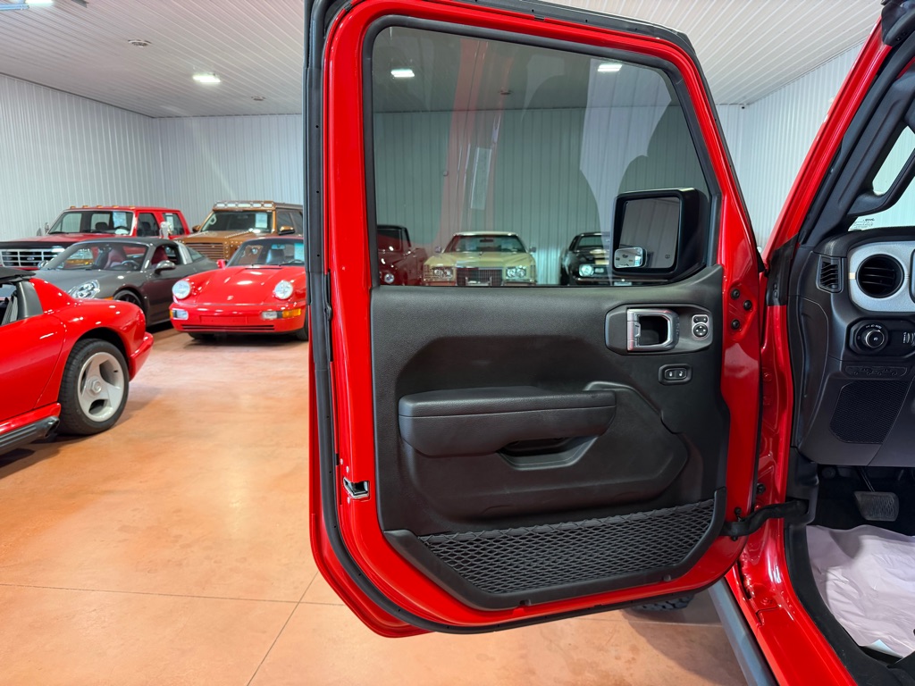 2024 Jeep Wrangler Willys AWD