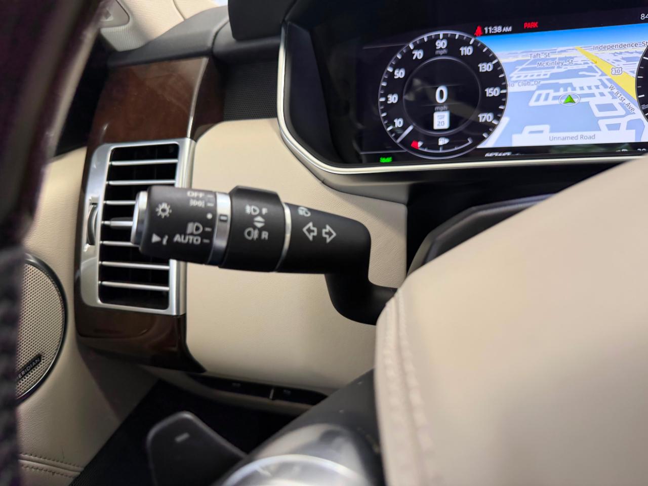 2021 Land Rover Range Rover P525 Westminster AWD