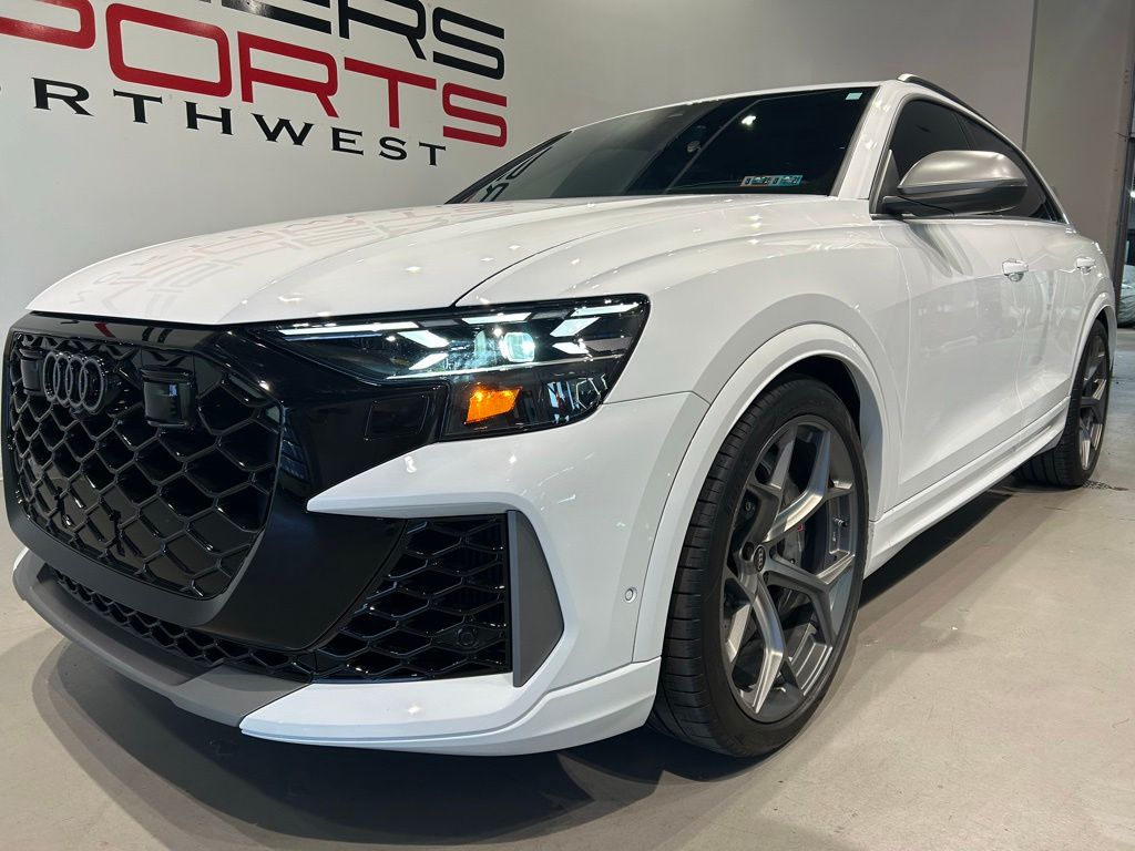 2025 Audi RS Q8 performance Base AWD