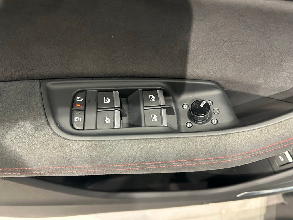 2025 Audi RS Q8 performance Base AWD