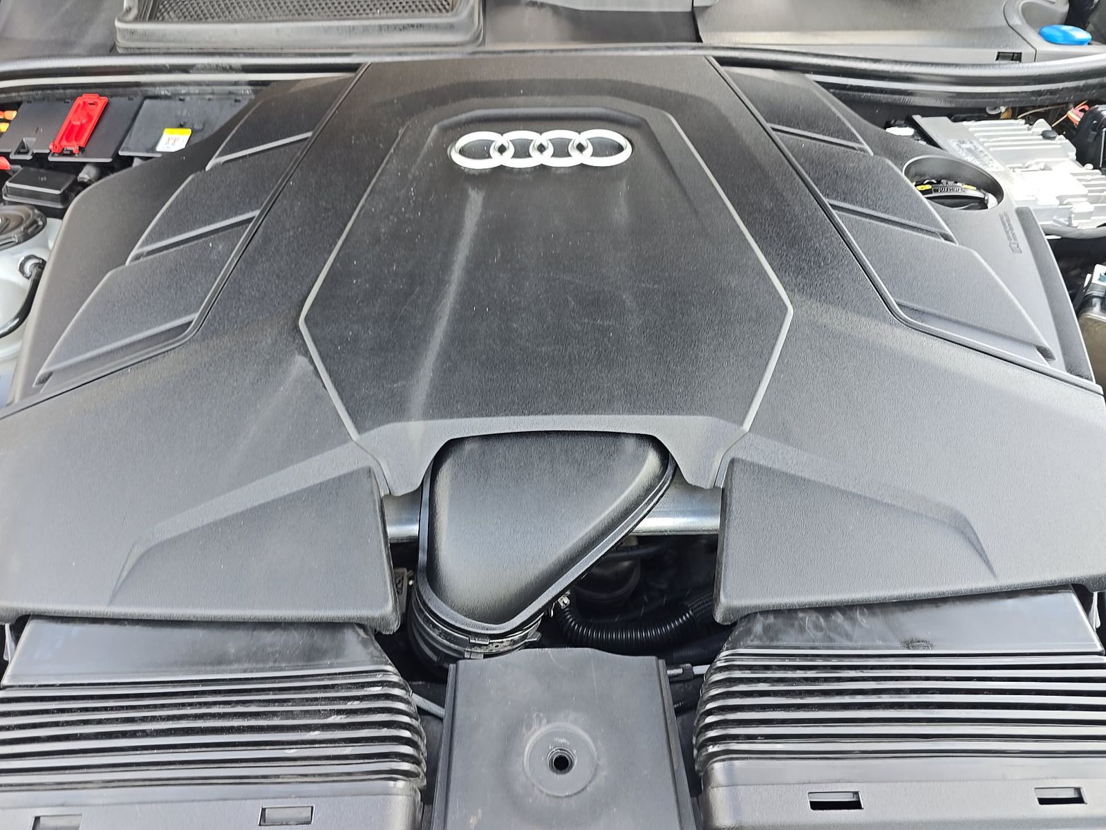 2019 Audi Q8 Premium Plus AWD